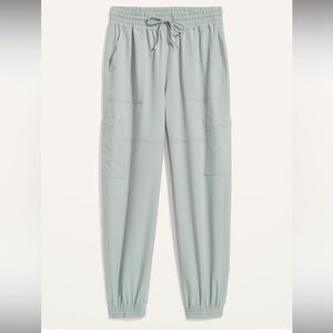 OLD NAVY WOMENS SIZE M Stretch Tech Quick Dry Cargo Utility Jogger Pants